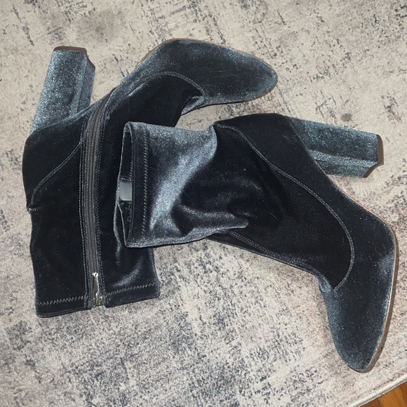 Sam Edelman booties - Picture 2 of 6